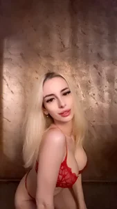 ChristiHanson kullanıcısının Public albümü -  3 fotoğraf