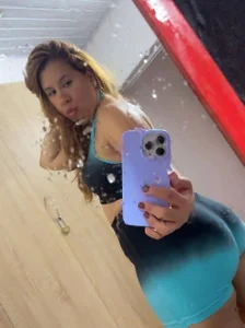 viviana_simmons28: hi😍🍑 ( 2 фото)