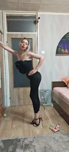 fuck_friendsxxx isa in leggings and heels Immagine  4