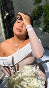 Victoria-Collins_ Water and pleasure Pic