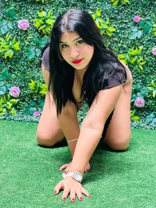 girl sexy 🙈🥵 de Angelasex67  5 Imagens