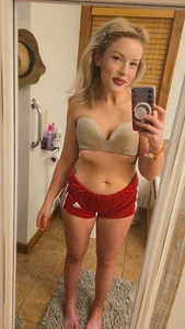 Perfectpinkpuss Public Foto 8