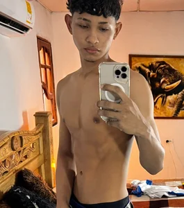 nedye_rouss --- 圖片