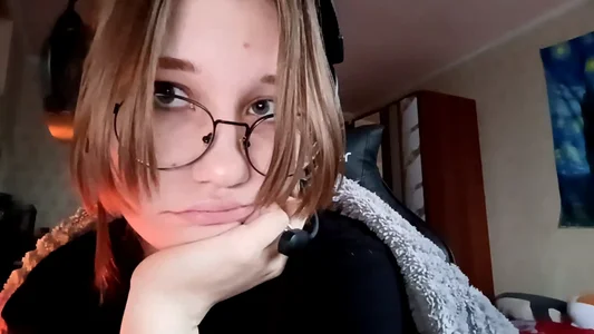 MandieBusby my eyes Immagine  9