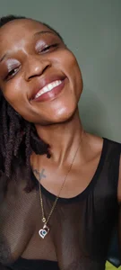 Just a Lil toy de FreakySag_8888  2 Imagens