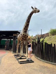 Thalia_anderson zoo session 🤎💚🍃  4টি ছবি