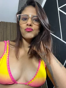 LunaRossie_ I am unforgettable Εικόνα 2