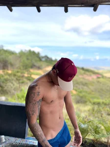 Connecting with nature and being sexy!! de SexxxySquirterStev777 Foto 6