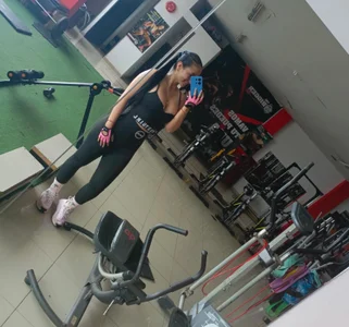 salo-rousee Gym Poză 3