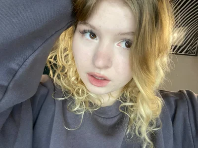 ShontaWasilko home outfit Pic 7