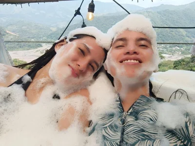 Emily_and_Soffy 🥰foam bath🛀🏻💦 Εικόνα 2