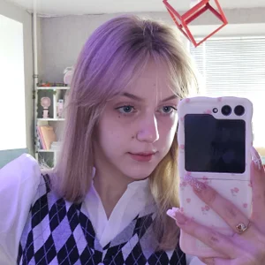 velvetem's photo
