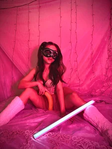 TWOLOVEsX Страшно Интересно ❤️ Bilde 3