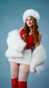 MelissaMelrey ❤️❄️🎄 Pic 3