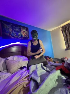 halloween masks show off de savageconfidence  5 photos