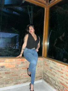 Little_Ivy Public Pic 6