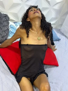 becky_lynch_102 🖤 Pic 3