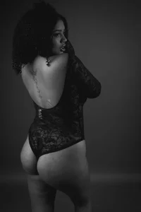 Natasha_rose__ In black and white Immagine 