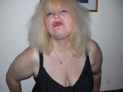 Blasflittchen: verruchte Bitch ( 3 фото)