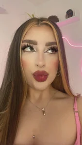 karly_rioss DO YOU WANT A KISS? 💋 Pic 3