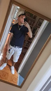 Maty_hot_01 Public টি ছবি