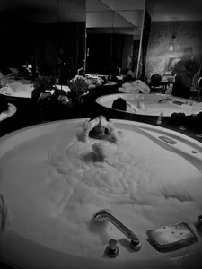 Public de TOKYOLOV  Imagens
