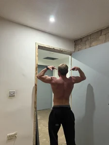 FuelX@xh: Body shots ( 5 фото)