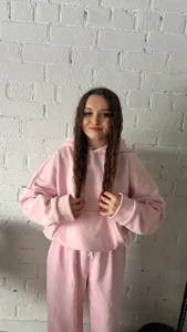 ManyBaumohl: Public ( фото)