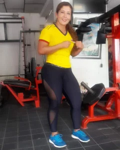 camile_milf kullanıcısının Guys " here Colombian mommy " albümü -  2 fotoğraf