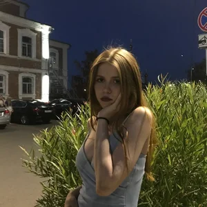 Monica_Mauer Public Pic