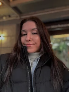 Public de KeeleyNoble  4 Imagens