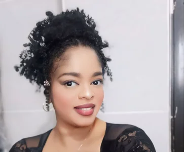 biancaebonny sey Gambar