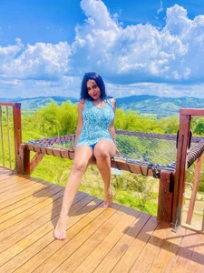 AlisonHoot69 being happy💙💙💙 Foto 8