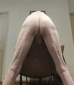 cuminmyface100 Public Pic 2