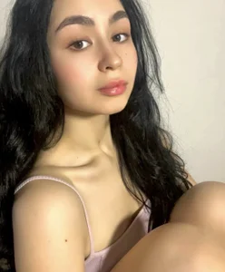 Mile_Madeline Public Pic 3