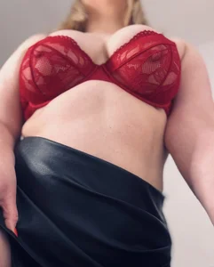 curvy_milfnextdoor Public Foto 6