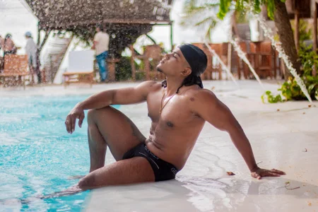 alexj_black_ Public зображення 9