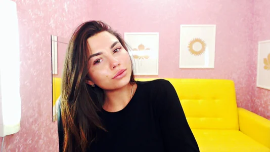 AlexaTeasing Public Pic 2