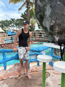 Noha_white a different day Pic 3