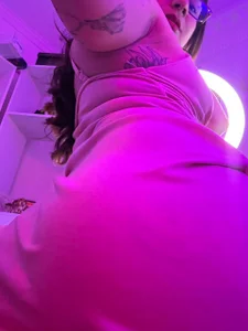 Amarantha_666 Pink dress Pic 3