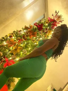 CLASSIC DAY de DayannaBronx  2 photos