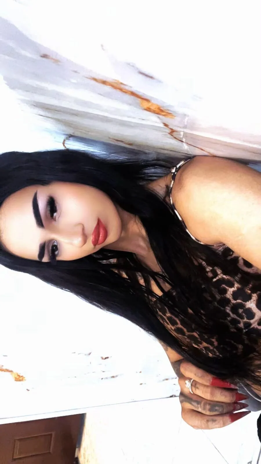 Трендове зображення  8956 HotIris
