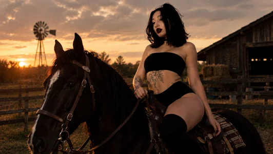 👿Black Satin👿 de DonellaKockler  Imagens