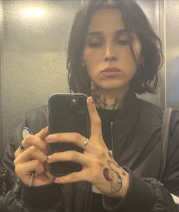 SweetFemBoyy Behind the Scenes Poză 3