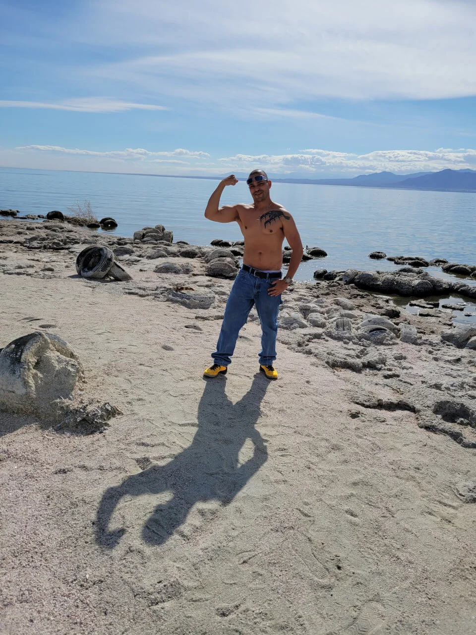 Public de Caaje_Steele  3 Imagens