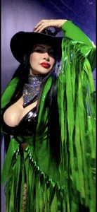 missbratzboobs: your favorite cowgirl ( 3 фото)