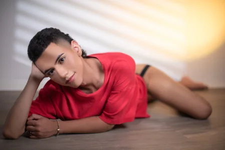 MathewAdamssのPassion of Redの 2枚の写真