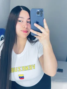 leslieof😈😈 Bild