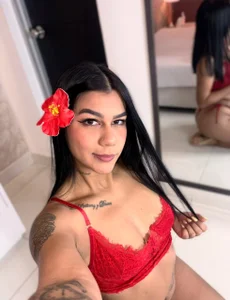 Megan 🍓 de MeganRivera  Imagens