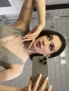 ammy_cummy Get Ready With Me Foto